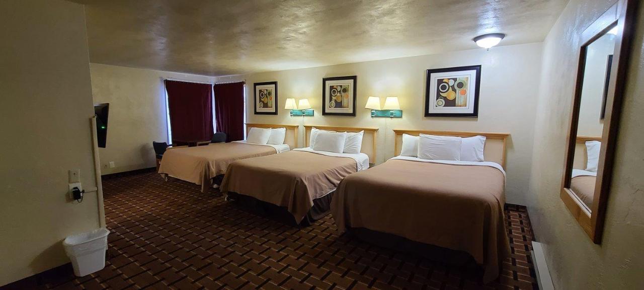 Economy Inn Reedsport Exteriör bild